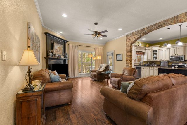 11 Plainview Crossing, Hattiesburg, MS 39402