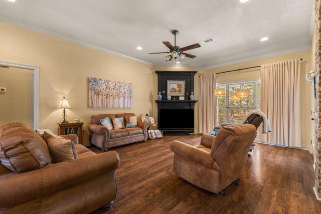 11 Plainview Crossing, Hattiesburg, MS 39402