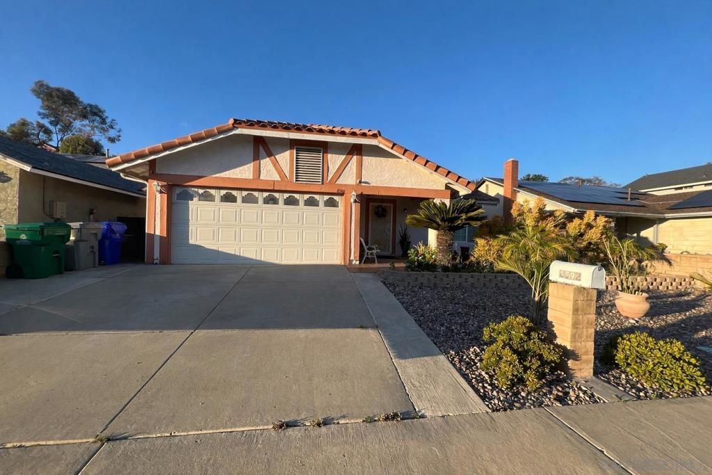 6592 Plaza Ridge Rd, San Diego, CA 92114