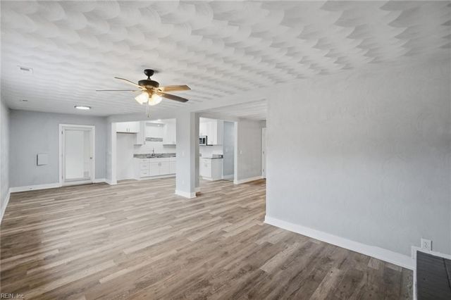 856 Clinton ST, Virginia Beach, VA 23464