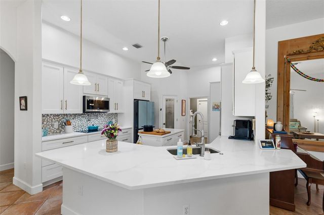 16716 MAGNOLIA TERRACE BOULEVARD, Montverde, FL 34756