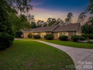 2000 Golf Course Road, Columbus, NC 28722