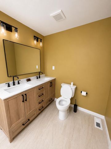 5339 WOODLAND AVE, Philadelphia, PA 19143