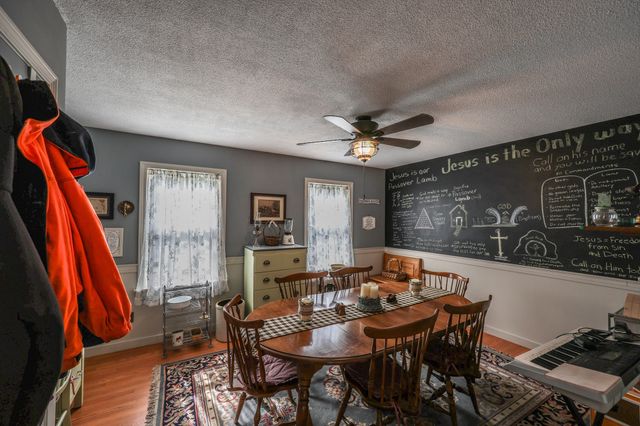162 Jackson, Belchertown, MA 01007