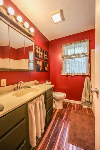 162 Jackson, Belchertown, MA 01007