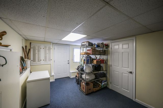 162 Jackson, Belchertown, MA 01007