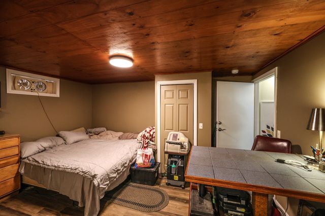 162 Jackson, Belchertown, MA 01007