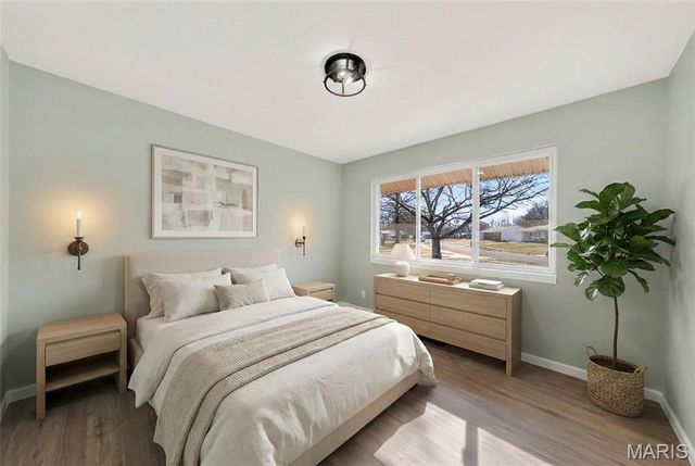 1585 Pepperhill Drive, Florissant, MO 63033