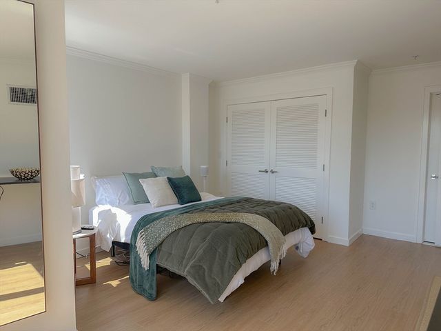 16 Miner 308, Boston, MA 02215