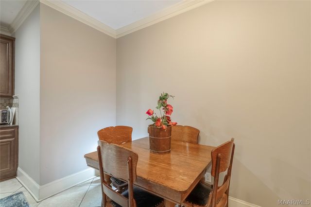 2105 College Street, Montgomery, AL 36106