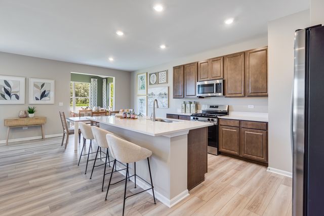 3871 Meadowridge Road, Woodstock, IL 60098