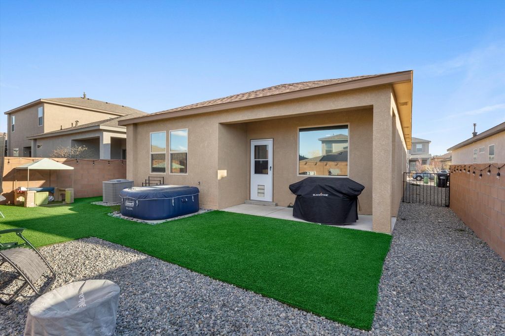 Image 26 of property listing at 4863 Longs Peak Road NE, Rio Rancho, NM 87144