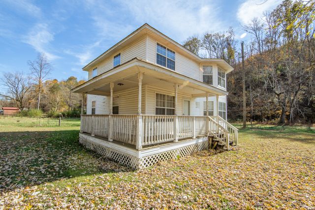 124 Pope Dr, Waynesboro, TN 38485