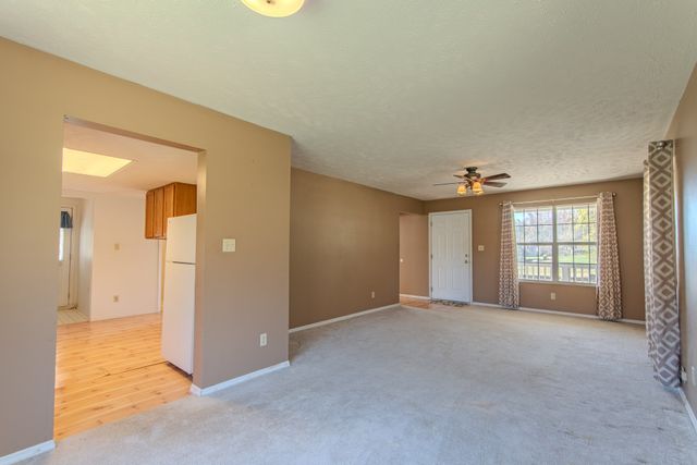 124 Pope Dr, Waynesboro, TN 38485