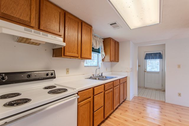 124 Pope Dr, Waynesboro, TN 38485