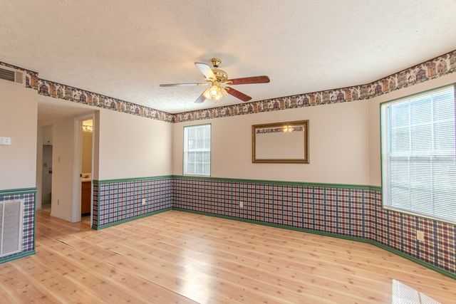 124 Pope Dr, Waynesboro, TN 38485