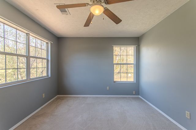 124 Pope Dr, Waynesboro, TN 38485