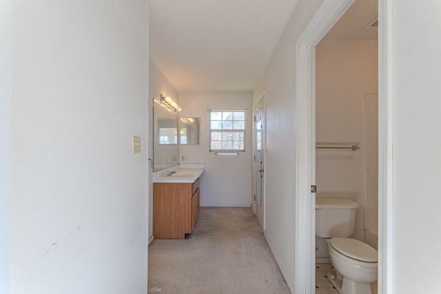 124 Pope Dr, Waynesboro, TN 38485