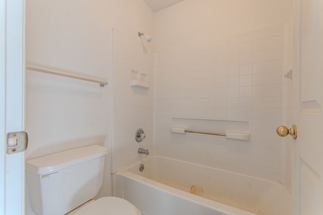 124 Pope Dr, Waynesboro, TN 38485