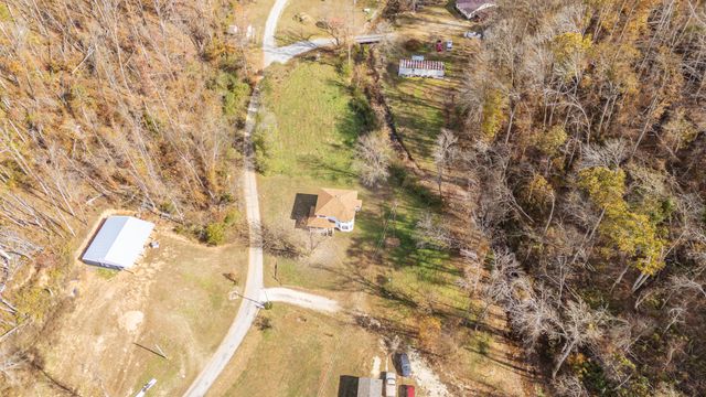 124 Pope Dr, Waynesboro, TN 38485