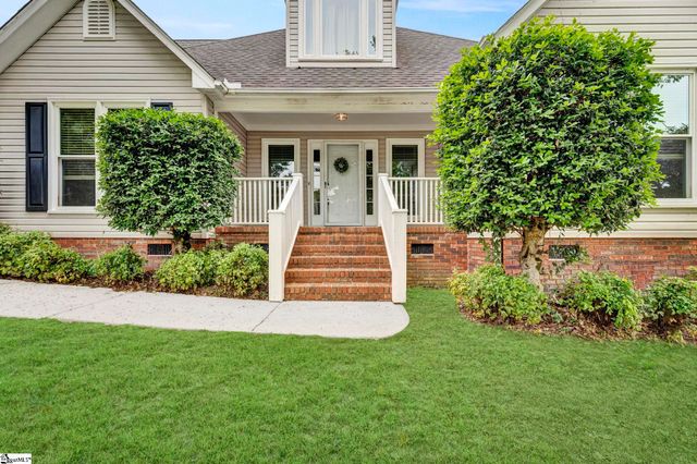 17 Arbordale Lane, Simpsonville, SC 29680