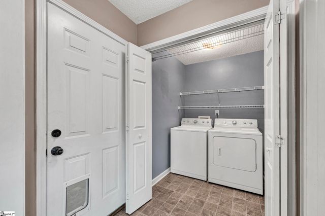 17 Arbordale Lane, Simpsonville, SC 29680
