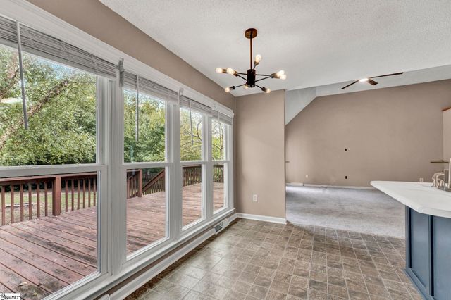17 Arbordale Lane, Simpsonville, SC 29680