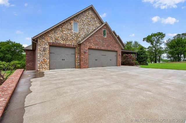 116 Eagleview, Pryor, OK 74361