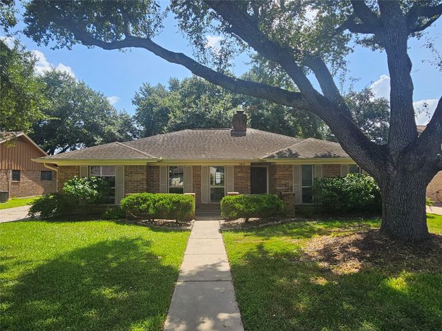 3414 Knob Hill Street, Deer Park, TX 77536