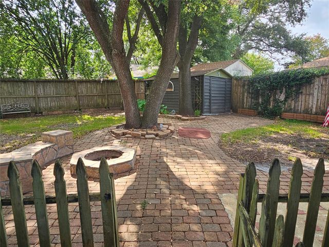 3414 Knob Hill Street, Deer Park, TX 77536