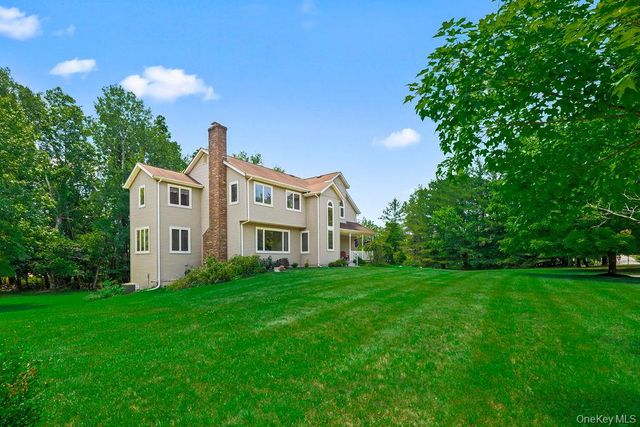 1 Lime Kiln Court, Monsey, NY 10952