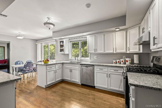 1 Lime Kiln Court, Monsey, NY 10952