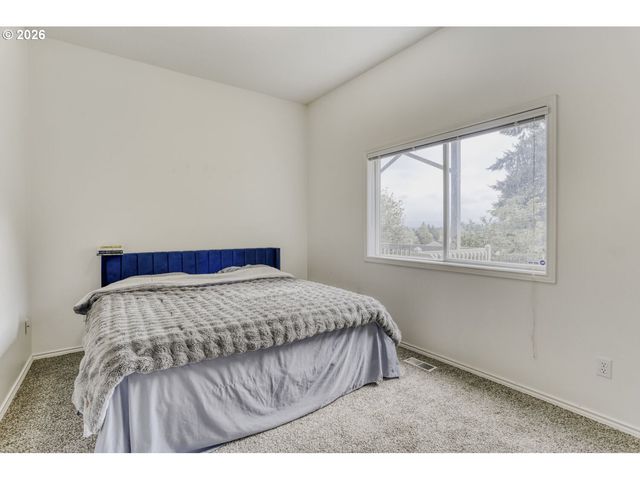 7550 Sw BAYBERRY Dr, Beaverton, OR 97007