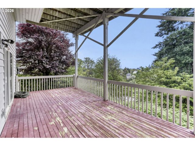 7550 Sw BAYBERRY Dr, Beaverton, OR 97007