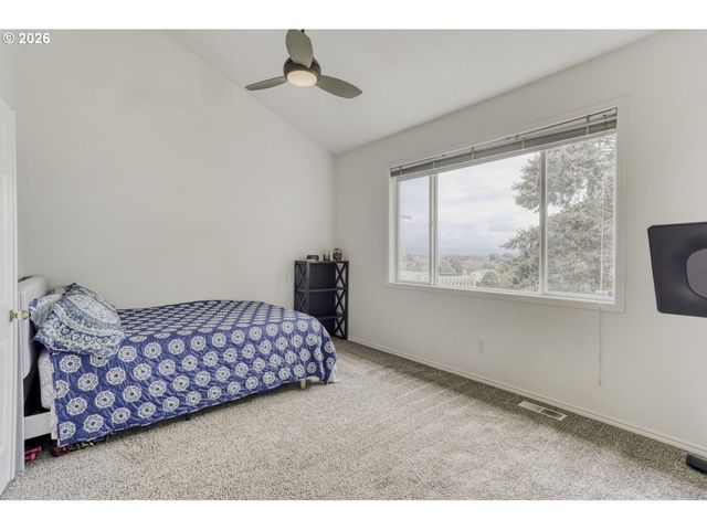 7550 Sw BAYBERRY Dr, Beaverton, OR 97007