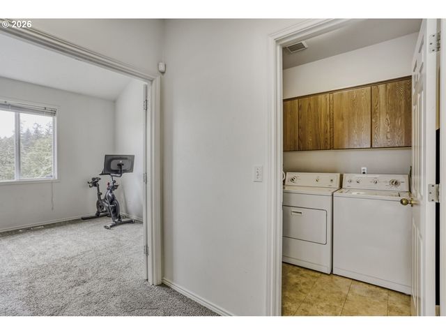 7550 Sw BAYBERRY Dr, Beaverton, OR 97007