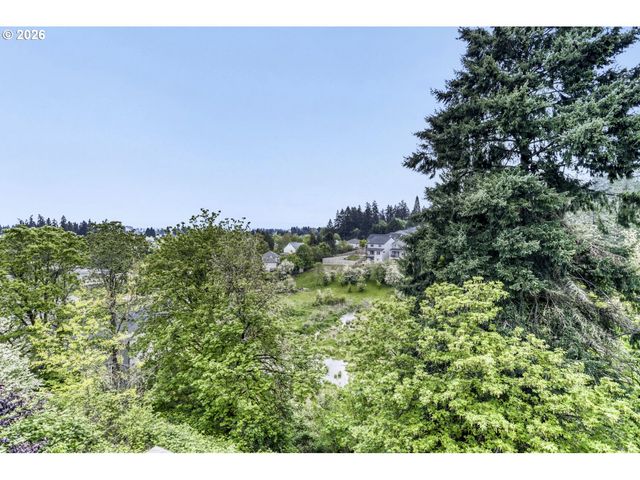 7550 Sw BAYBERRY Dr, Beaverton, OR 97007