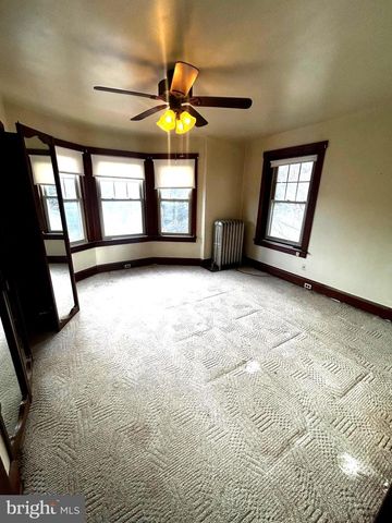 3314 E GALEN HALL RD, Reinholds, PA 17569