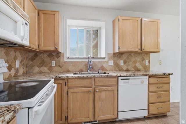3782 S TAIL TRAIL, Magna, UT 84044