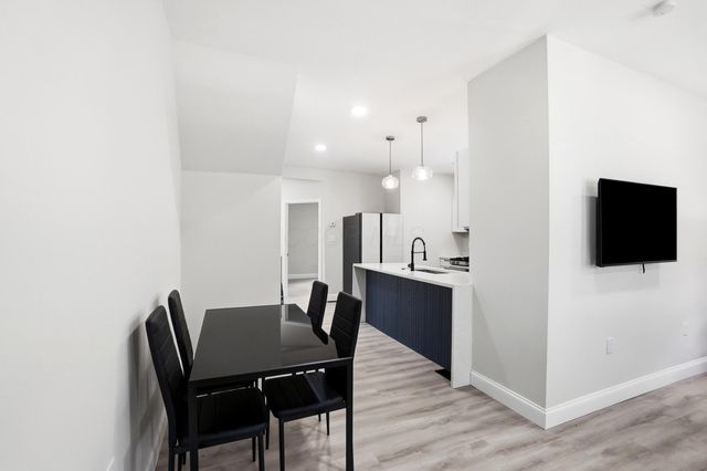 516 Miller Avenue, Columbus, OH 43205