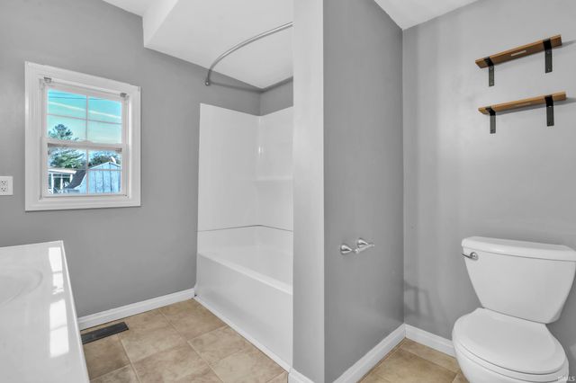 408 W Hazel Street, Albion, IN 46701