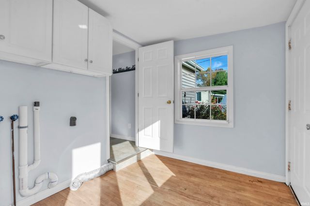 408 W Hazel Street, Albion, IN 46701