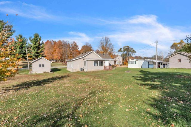 408 W Hazel Street, Albion, IN 46701