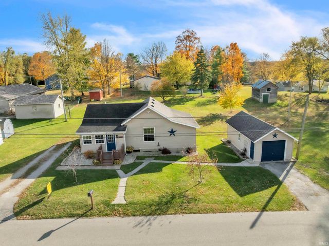 408 W Hazel Street, Albion, IN 46701