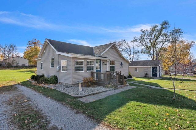 408 W Hazel Street, Albion, IN 46701