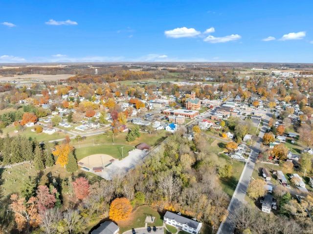 408 W Hazel Street, Albion, IN 46701