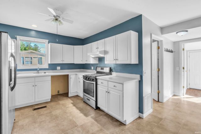 408 W Hazel Street, Albion, IN 46701