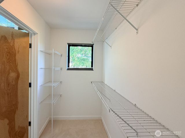 4917 39th Avenue S, Seattle, WA 98118
