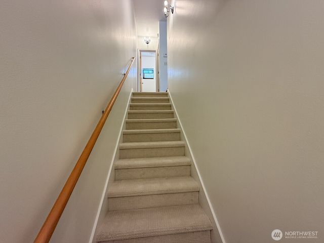 4917 39th Avenue S, Seattle, WA 98118