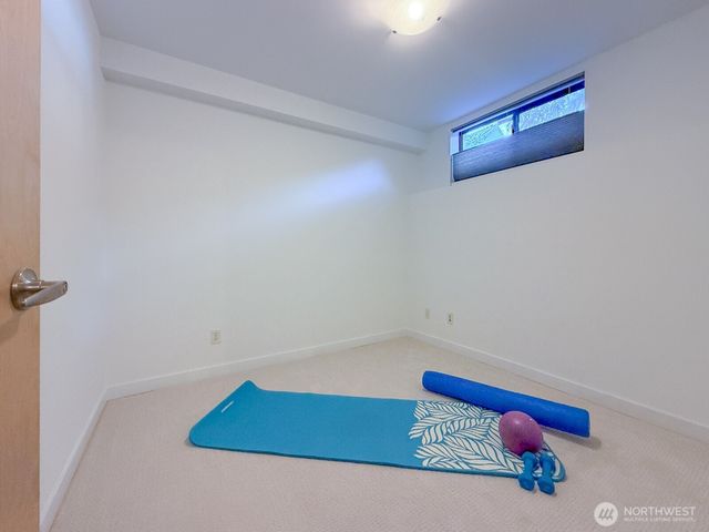 4917 39th Avenue S, Seattle, WA 98118
